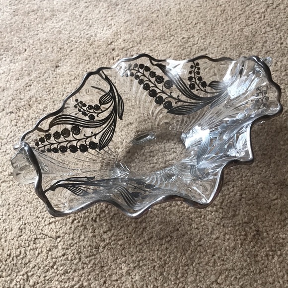 Vintage Cambridge Glass Caprice Large Oval Bowl with Sterling Silver Overlay - Picture 13 of 14